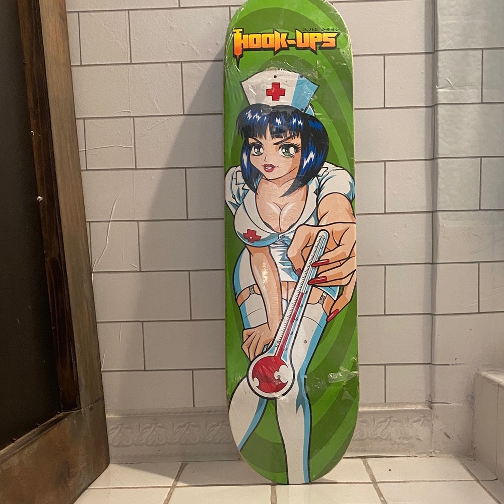 Hook Ups Deck Nurse Brandi 8.0" x 31.75"
by Hook Ups
SKU: HKS123